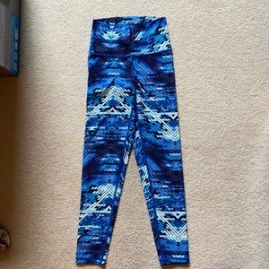 BARELY WORN aerie printed leggings